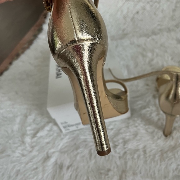 Michael Kors - Picture 9 of 10